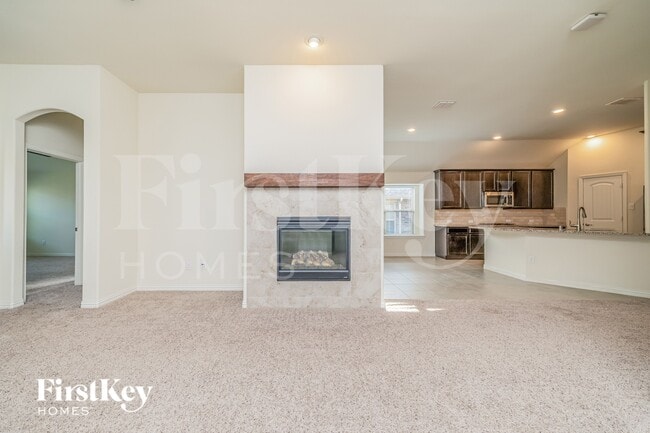 Photo - 805 Joaquin Wy