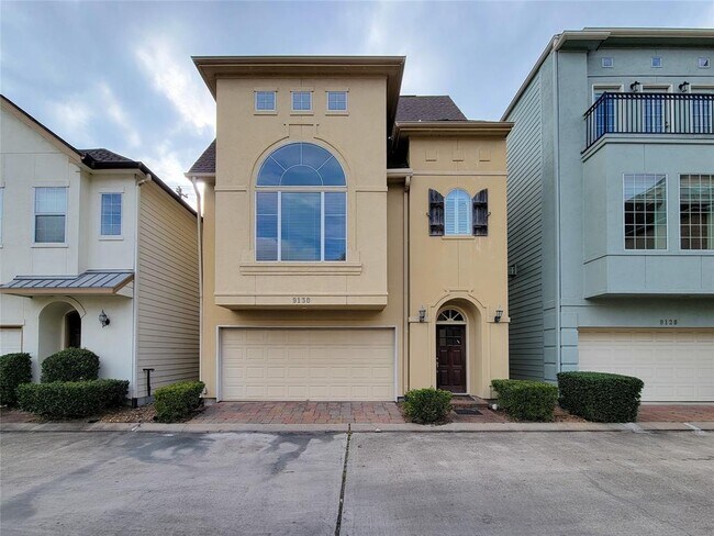Photo - 9130 Harbor Hills Dr House