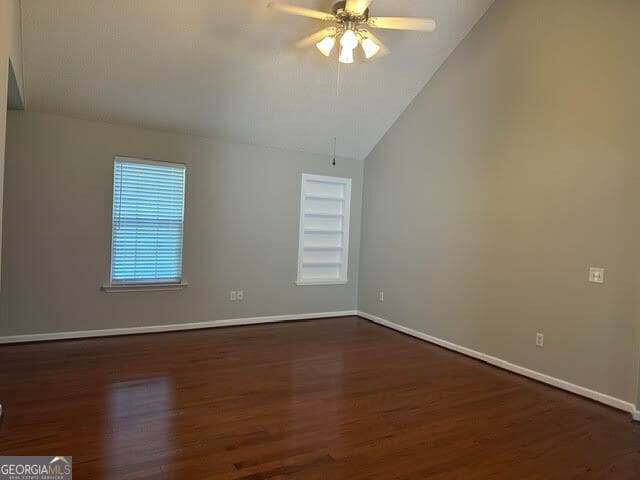 527 Acorn Ln