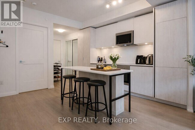 Photo - 28 Widmer St Unit 3323