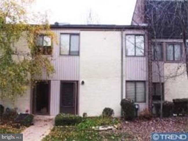 Building Photo - 4844 Oxford Ct