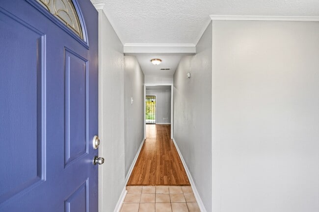 Photo - 12903 Claygate Dr