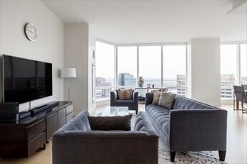 1 Franklin St Unit 5105