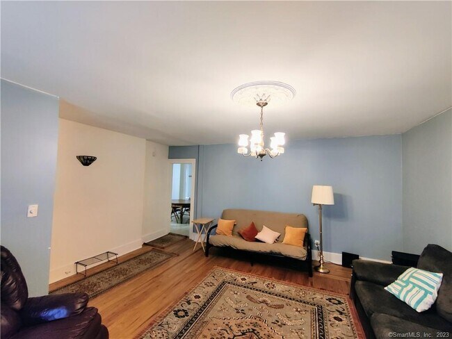 Photo - 213 Willow St Unidad 1