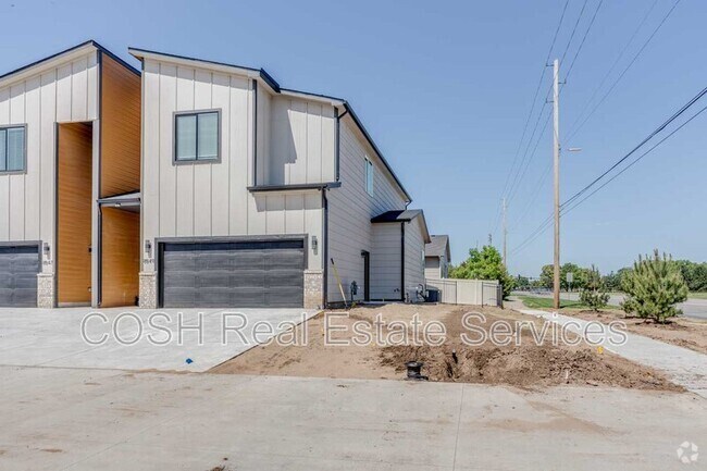 Building Photo - 8449 W 37th Ct N Rental
