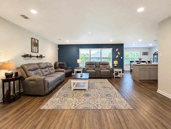 Photo - 9023 Bellewood Pl