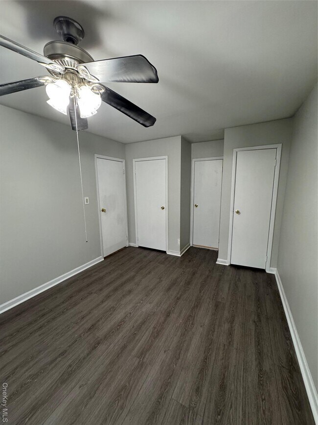 Photo - 1364 E 92nd St Unit 101