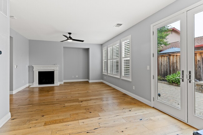 Photo - 3927 Hidden Grove Ln