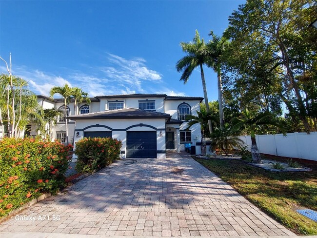 Building Photo - 12851 SW 49th Ct Rental