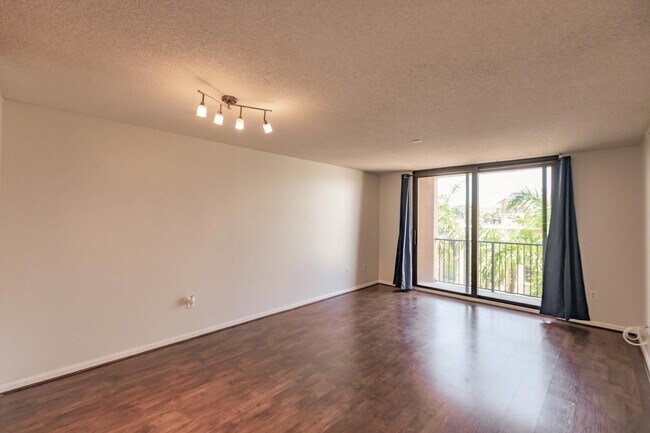 651 Okeechobee Blvd Unit 506