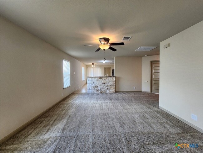 Photo - 789 Great Oaks Dr