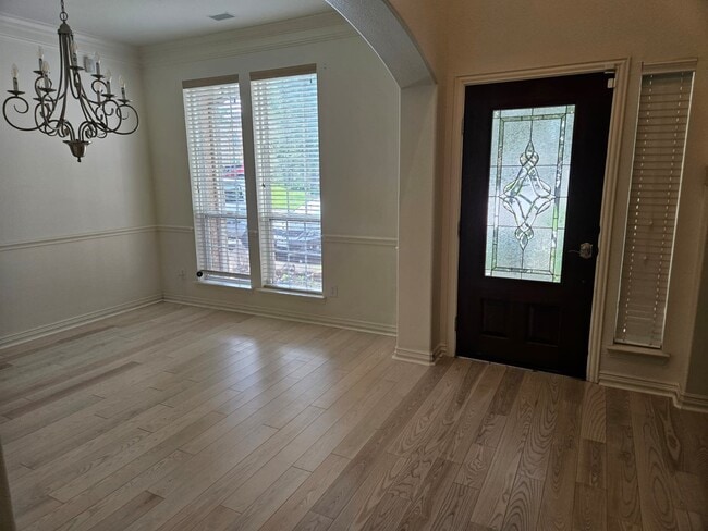 Photo - 58 N Scribewood Cir