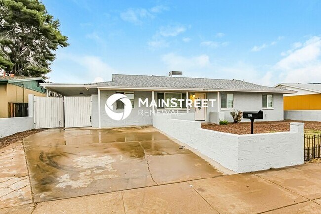 Photo - 4 Bedroom Pet-Friendly Home in GLENDALE, A...