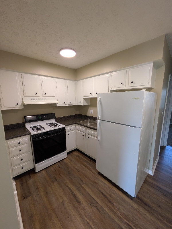 Photo - 530 N Union St