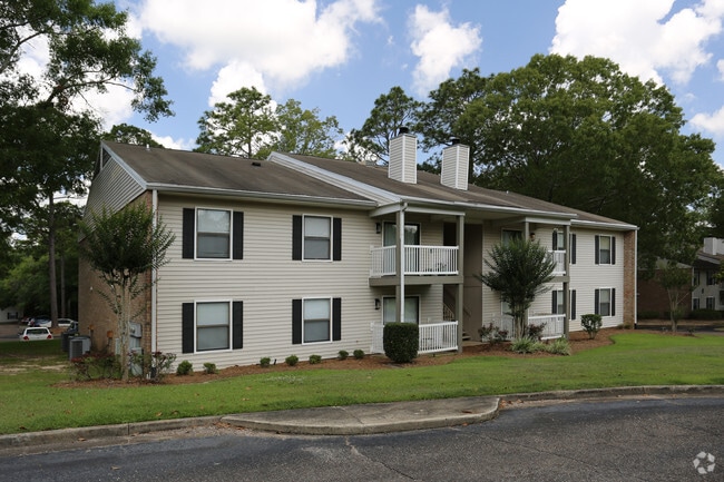 Acasa Inverness Lakes