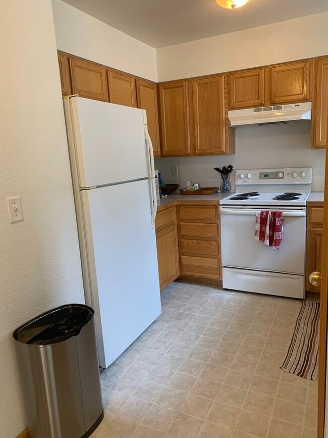 Photo - Beautiful 2 Bedroom + Loft  End Unit Townhome in Loveland!