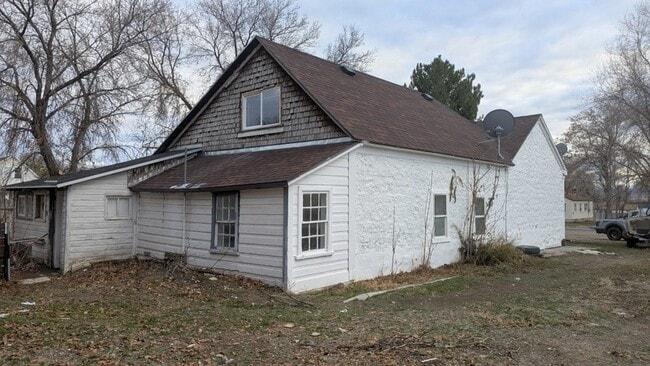 Photo - 168 W Center St