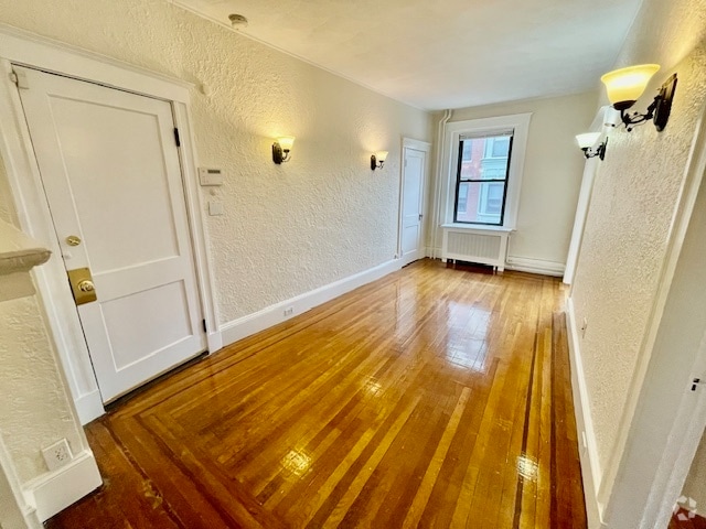 Building Photo - 123 Richmond St Unit 2 Rental