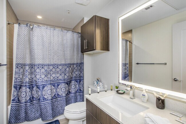 Photo - 6734 Main St Unit SI ID1359164P