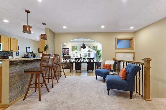 Photo - Available 12/1 - Beautiful Minnetonka Town...