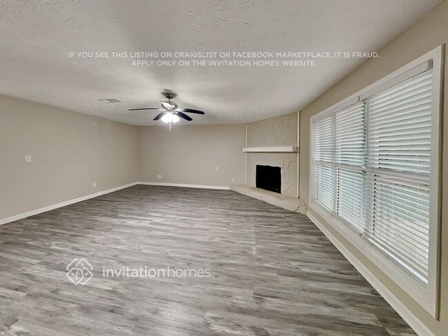 210 Hunt Ridge Dr