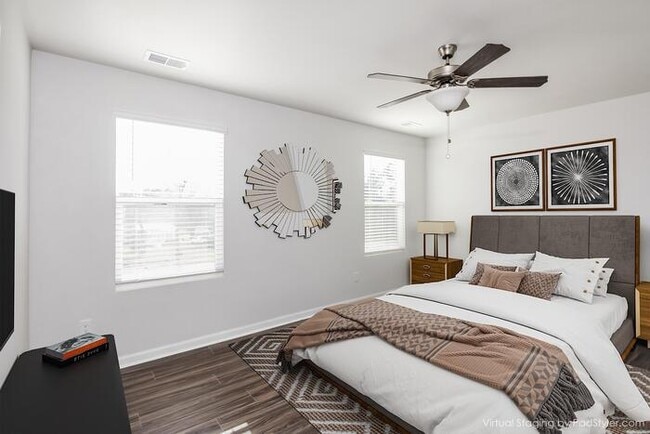 Photo - 9125 Sunrise Crk Dr