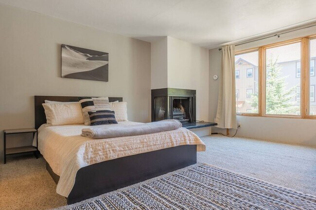 Photo - Walk to Main St and Gondola! Furnished!