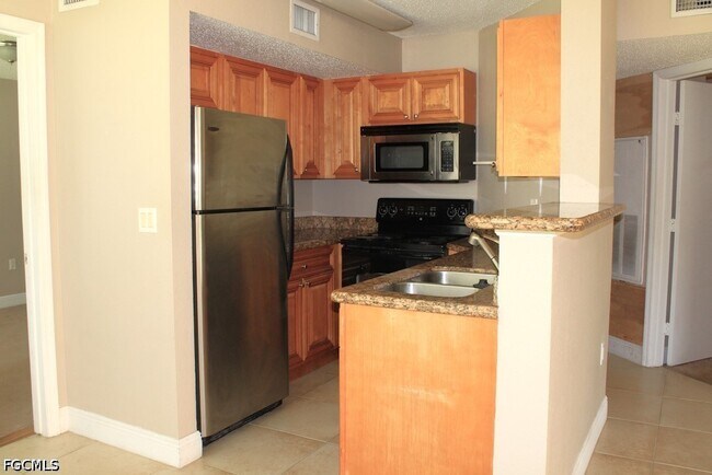 Photo - 12550 Equestrian Cir Unit 608