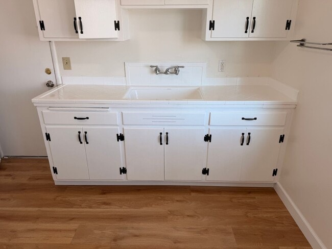 Photo - BRIGHT & SPACIOUS 2 BEDROOM/1 BATH AVAILABLE TO RENT IN LIVERMORE CA!!!!