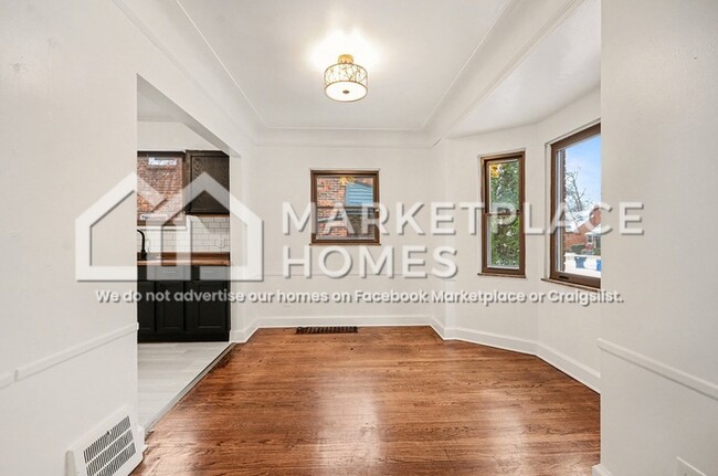 Photo - 15866 Mansfield St