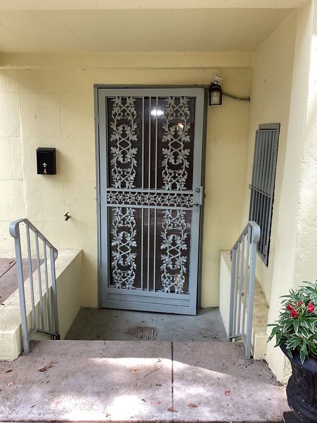 Photo - 114 E Jones St Unit Apt A