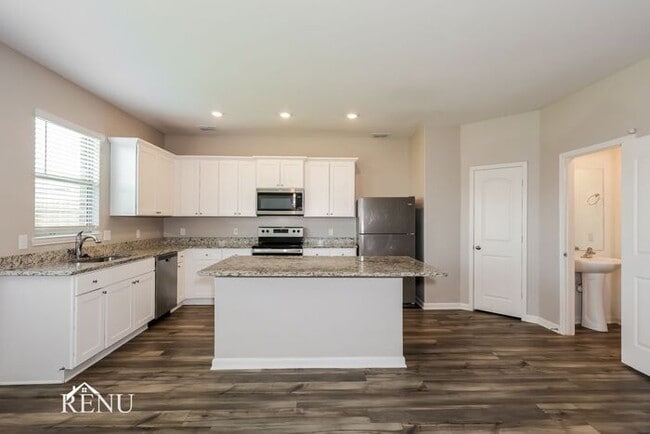 Photo - 1931 Hialeah Dr