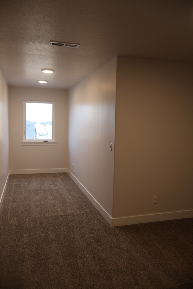 Photo - 4805 S Heartwood Rd