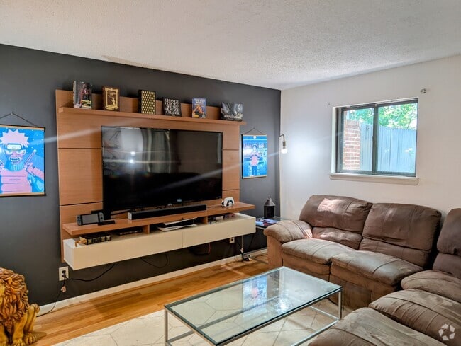Building Photo - 42 Briarglen Pl Rental