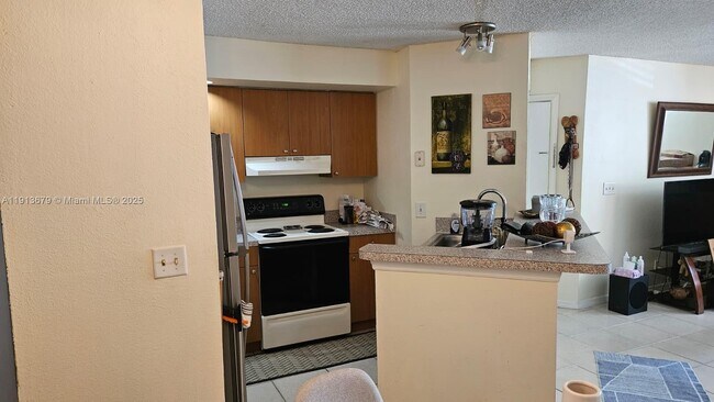 Photo - 3340 Pinewalk Dr N Condo Unit 1515