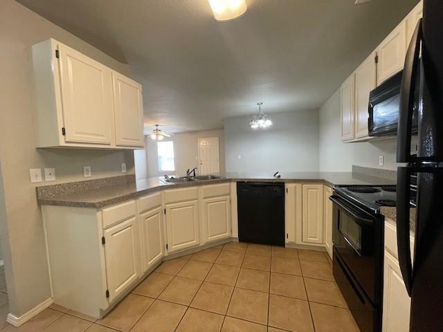 Photo - 1431 Junction St