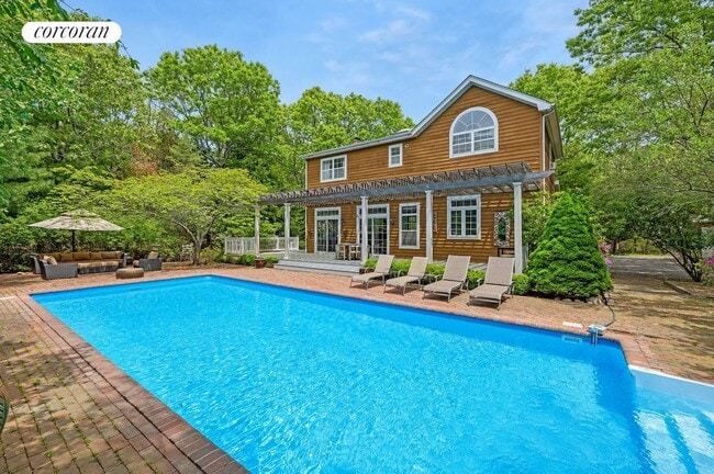 Photo - 5 Van Scoys Path E