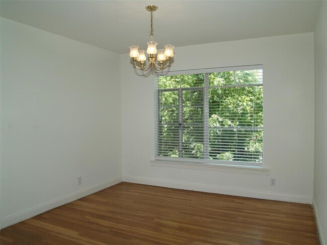 Photo - 3206 Tom Green St Unit F