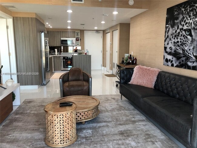 Photo - 6700 Indian Creek Dr Unidad 904