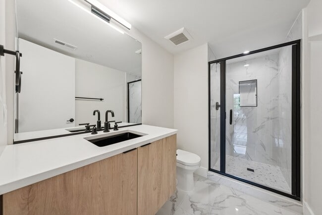 Photo - 2134 Wisconsin Ave NW