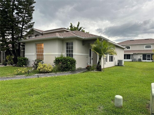 Photo - 14572 Laguna Beach Cir