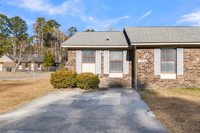 Photo - 105 Canvasback Dr Unit B