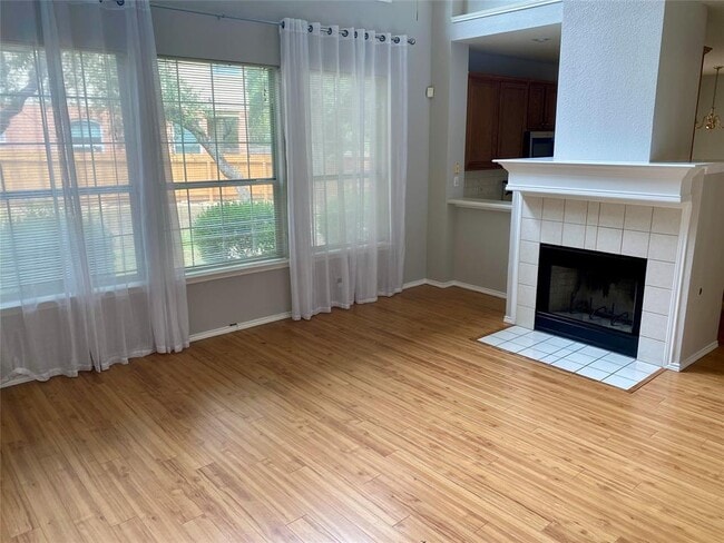 Photo - 6832 Auckland Dr House