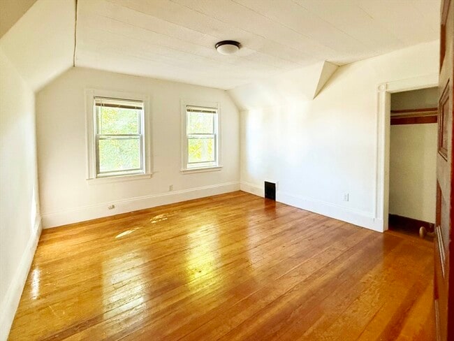 Photo - 582 Cambridge St Unit 3