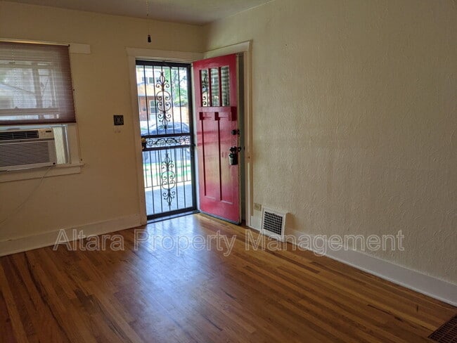 Photo - 1824 S Franklin St