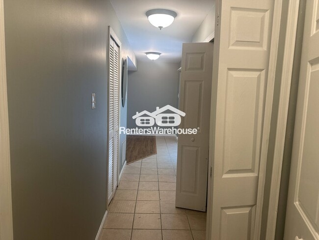 Building Photo - 5613 Harvey Ct