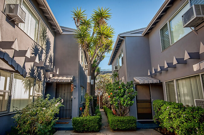 Building Photo - she1526 Rental