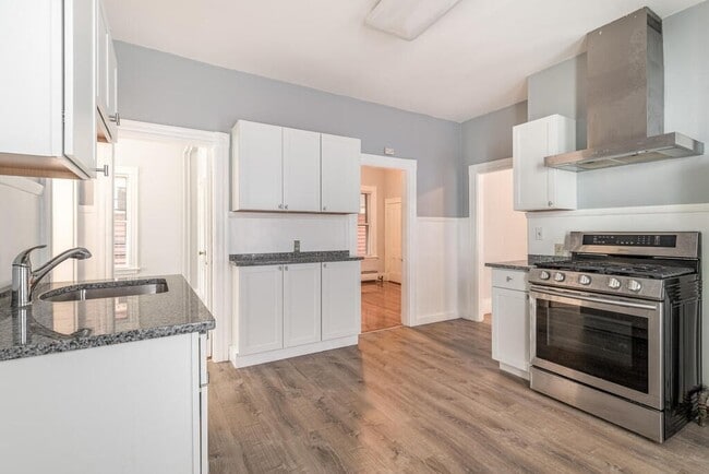 Photo - 49 Harrison St Unit 1