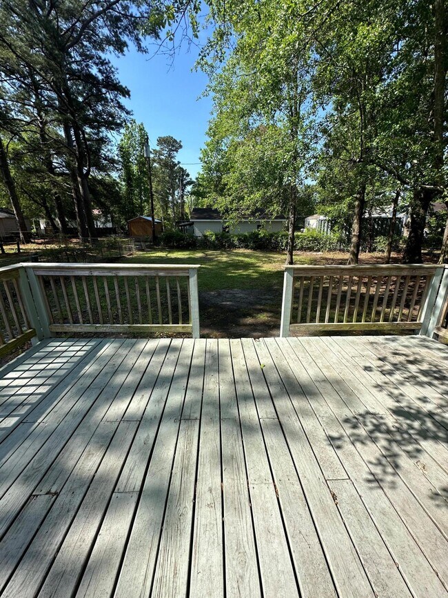 Photo - 2207 High School Dr