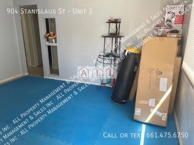 Photo - 904 Stanislaus St
